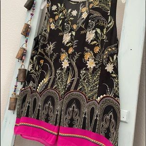 Floral sleeveless blouse